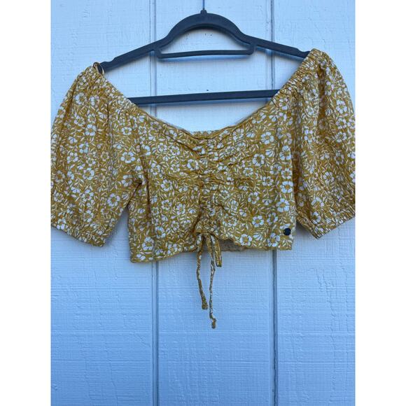 NWT Roxy Flirty Walk Crop Top, Off the Shoulder,‎ Puffed Short Sleeves, sz M - Picture 2 of 8